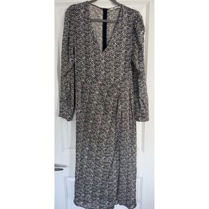 Zara Abstract Print Pleated Midi Dress M Black White Slit Long Sleeve